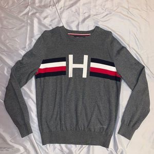 Men’s Small Tommy Hilfiger Crewneck Sweater